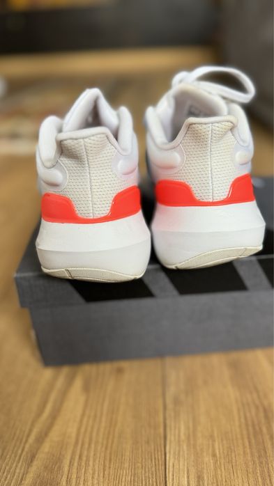 Sneakers Adidas ultrabounce sport