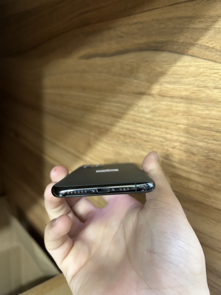 Iphone 11 pro naxtga va nasiyaga beriladi