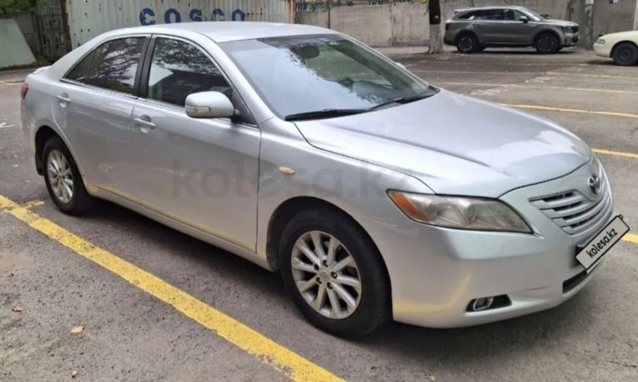 Авто в аренду автоколик