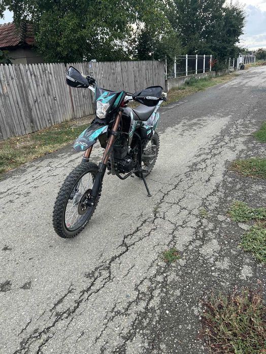 vand cross kxd 150cc