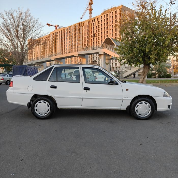 Chevrolet Nexia 2, 2010, 1,6 л, в отличном состоянии