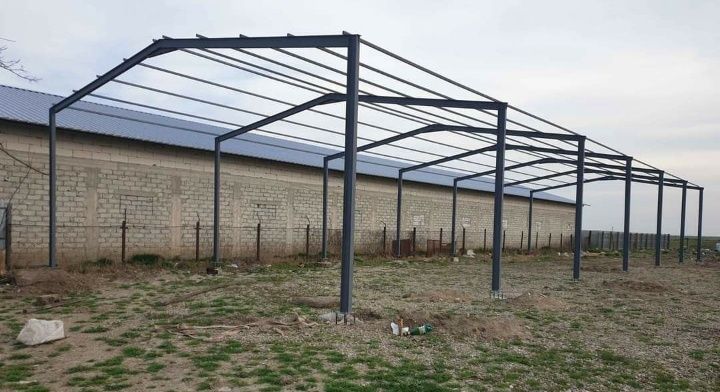 Vand hala metalică