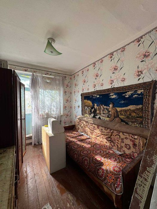 Продается 2-х комнатная Радуга