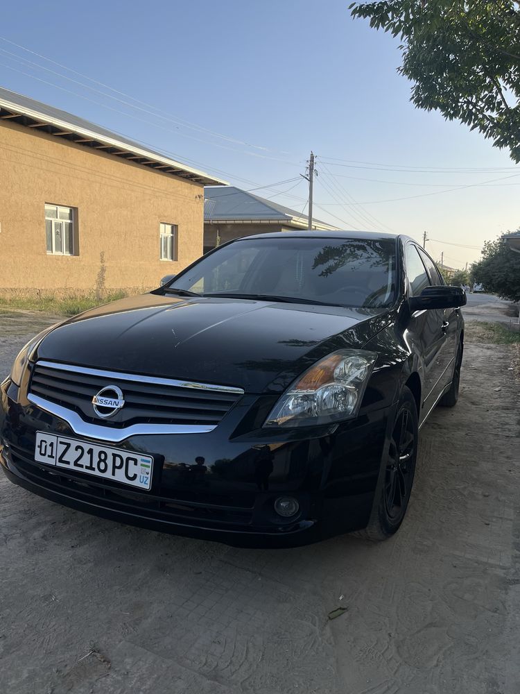 Продаётся Ниссан Алтима