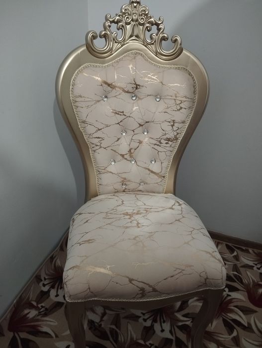 Stol stullar sortiladi