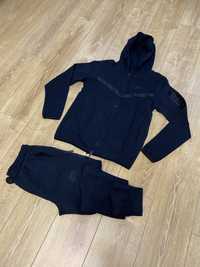 Trening Tech Fleece Nike marimea S,M,L,XL,XXL