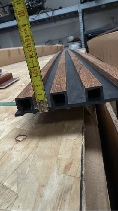 Riflaj decorativ riflaje lemn interior / exterior WPC REZISTENT LA APA