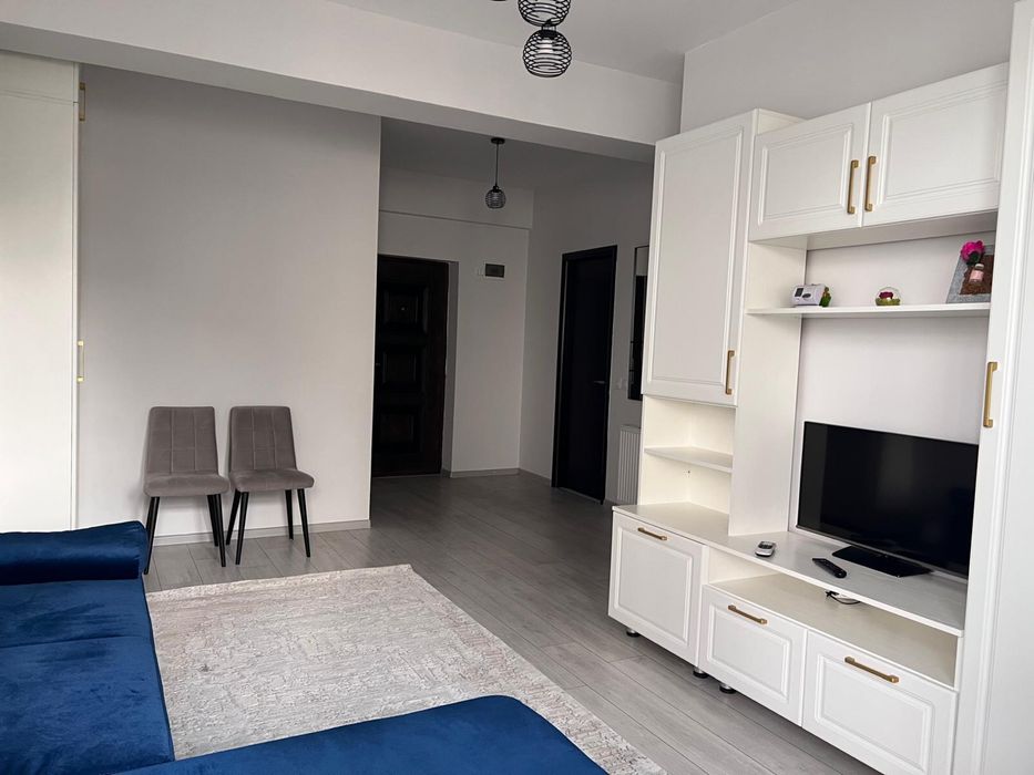 Inchiriez parc bazilescu apartament 2 camere Bucurestii noi chitila
