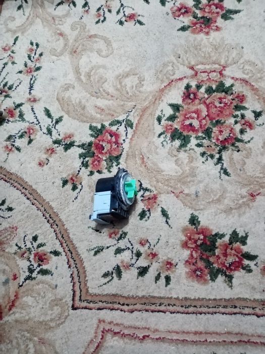 Продаю сливной насос на машинку автомат взборе