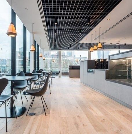 Грильято ва Армстронг потолок