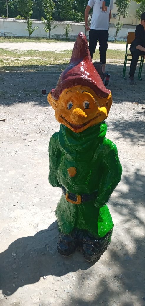 Bog'chalar uchun haykallar
