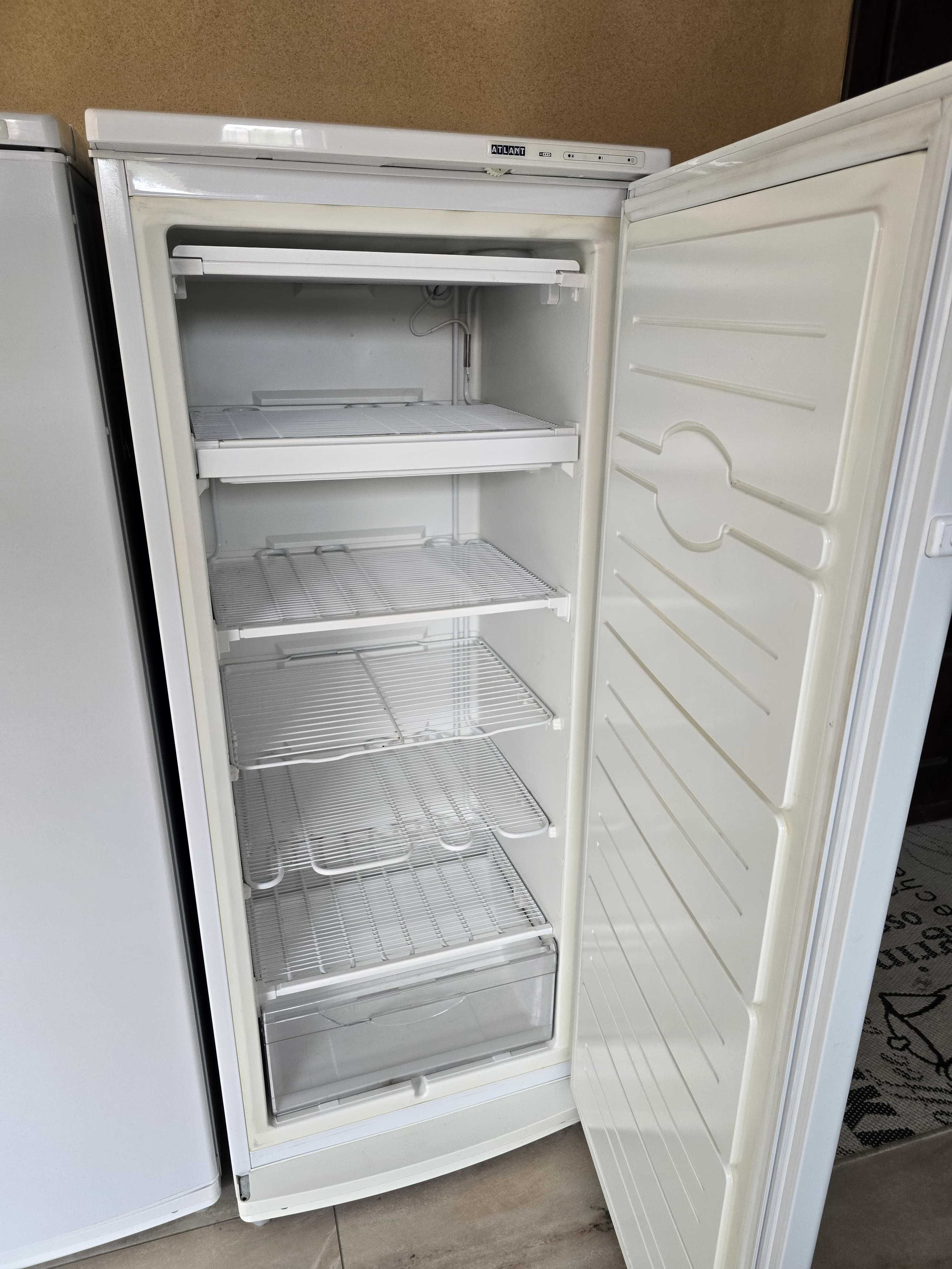 морозильник-шкаф Атлант, ларь Midea