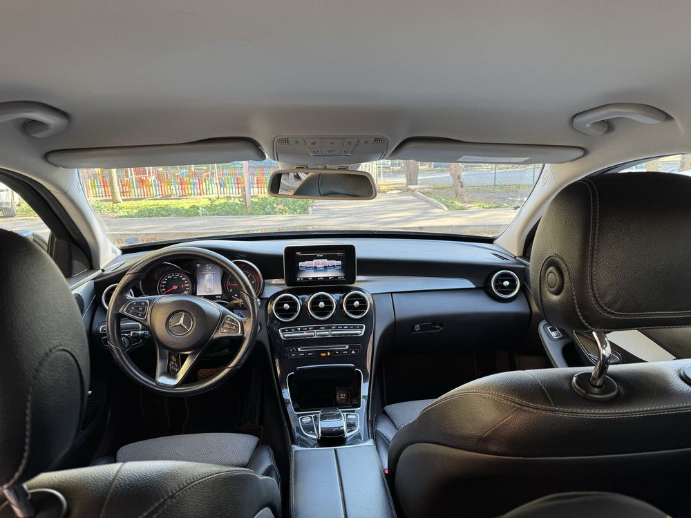 Mercedes C220 d 4Matic отличен