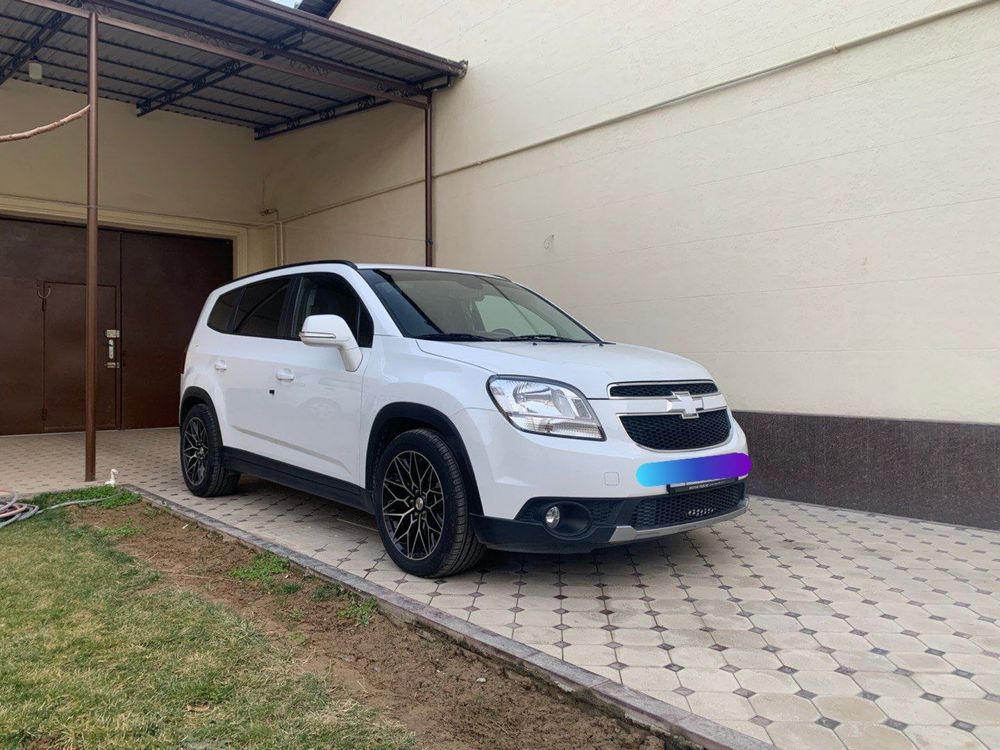 Chevrolet Orlando 2015 yil