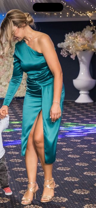 Rochie verde midi eleganta