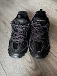 Balenciaga track 40 номер