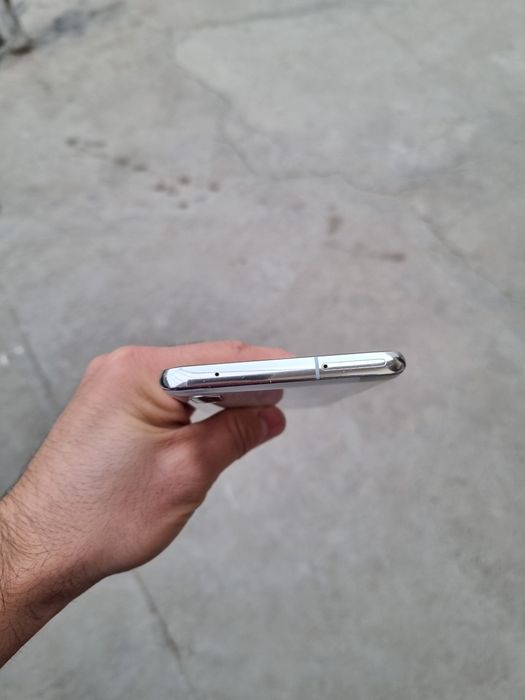 Samsung A90 Сотилади