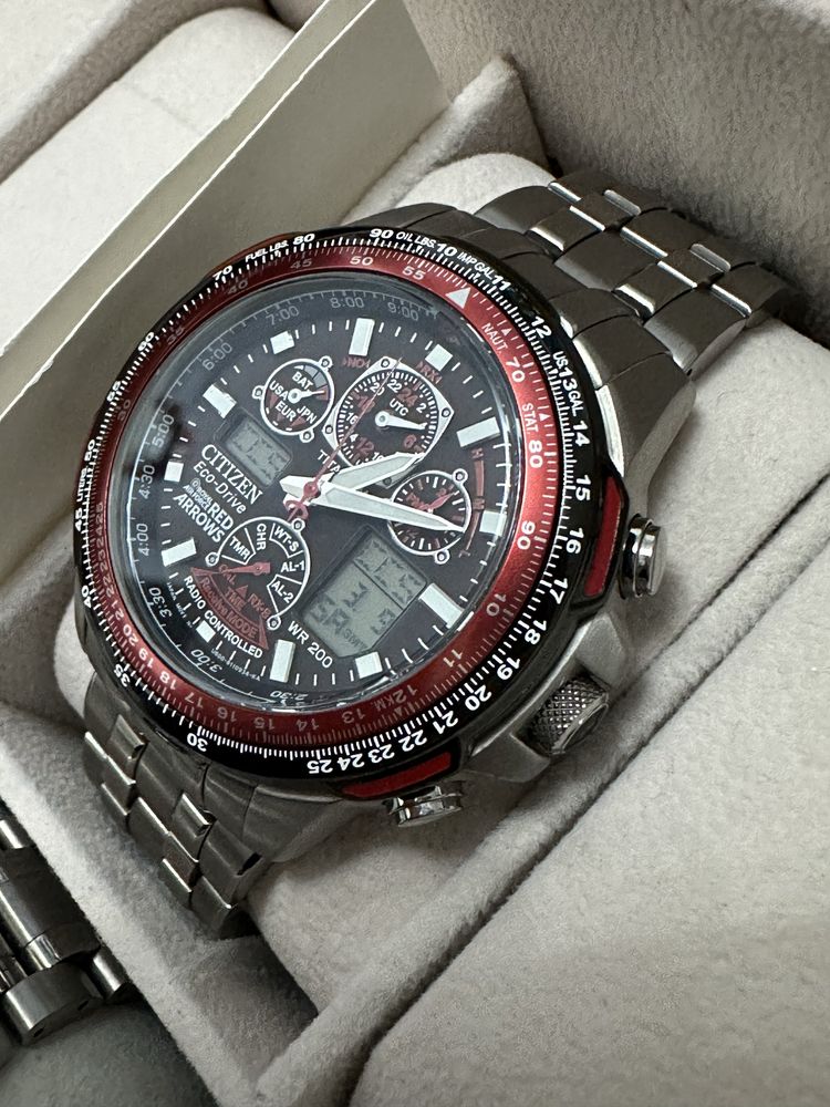 Ceas Citizen SkyHawk Titanium Solar Eco Drive ca Nou Nouț