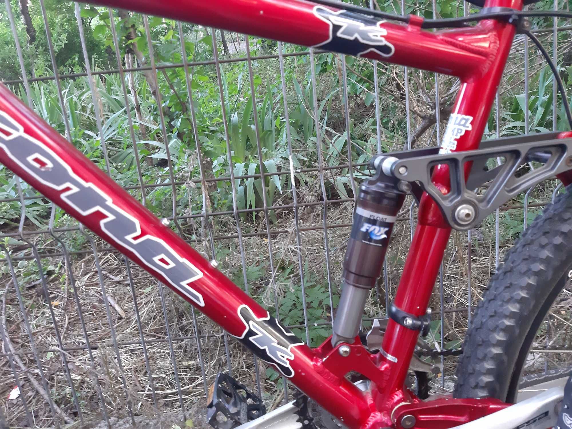 Vand KONA Dawg full suspension,