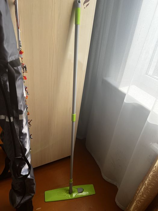 Продам швабру с новыми тряпками