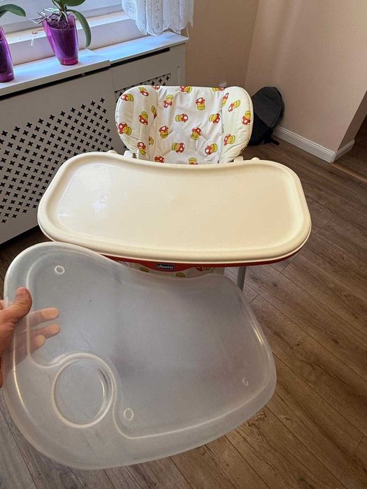 Scaun de masa bebelus Chicco Polly 2 in 1
