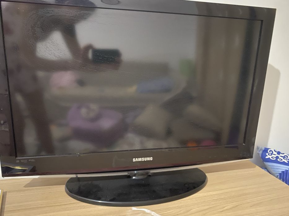 Телевизор Samsung продается