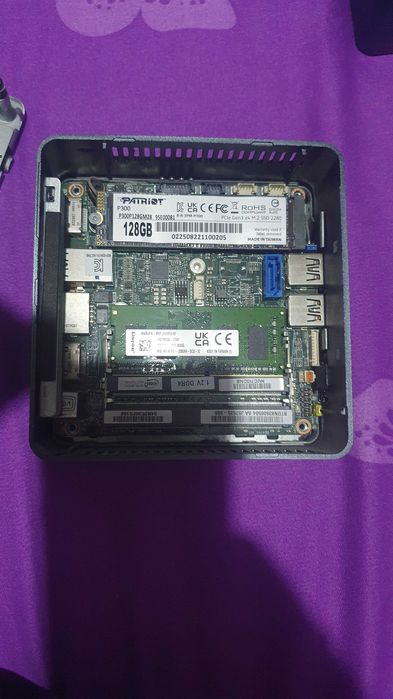 Intel Nuc I3 7100U