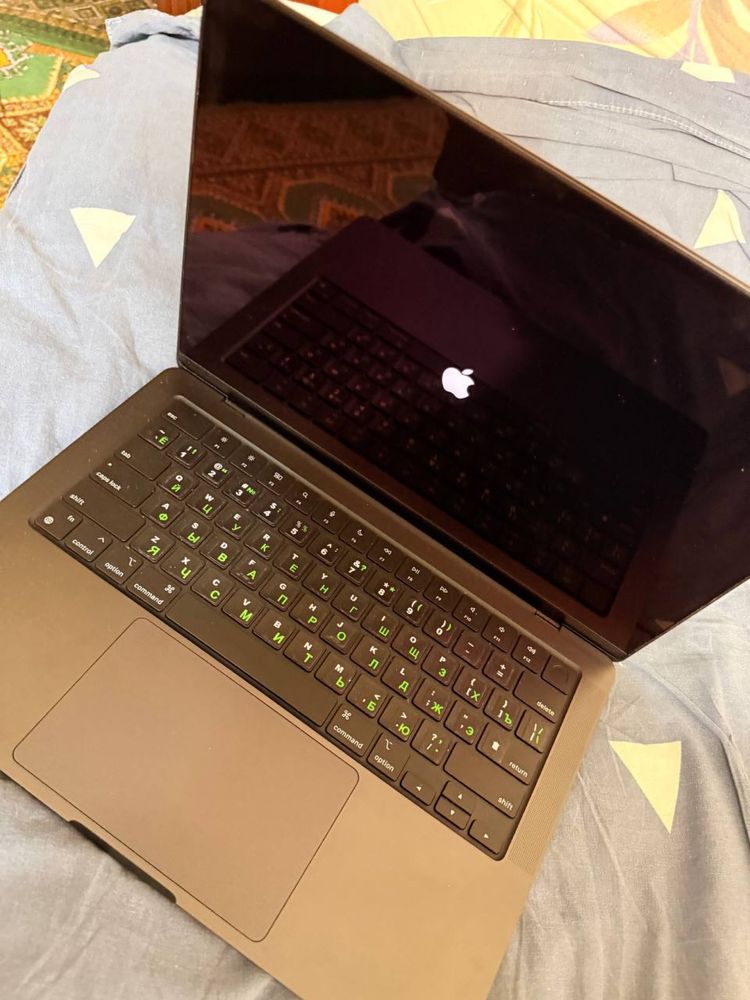 MacBook pro M3 pro