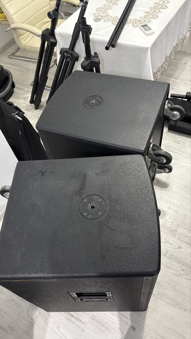 2 Bași Pasivi Dynacord Sub 1.18