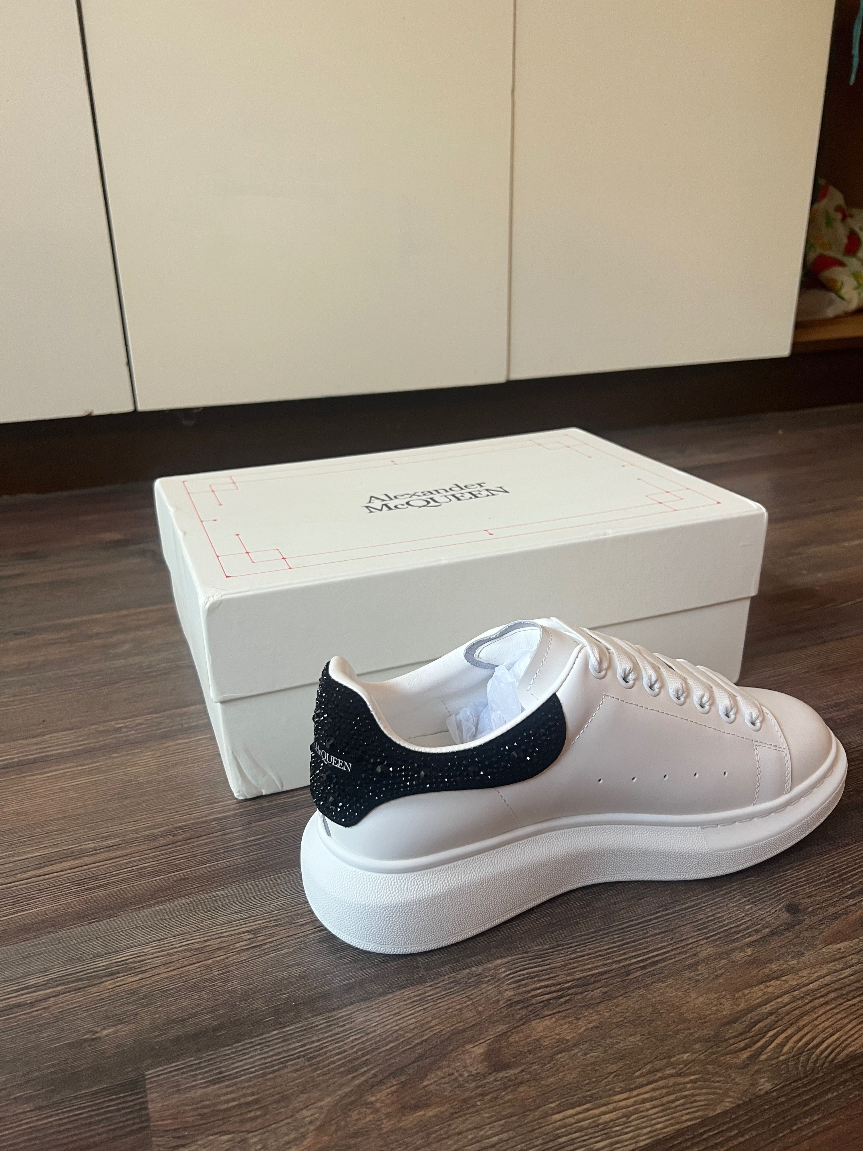Кецове А. Mcqueen