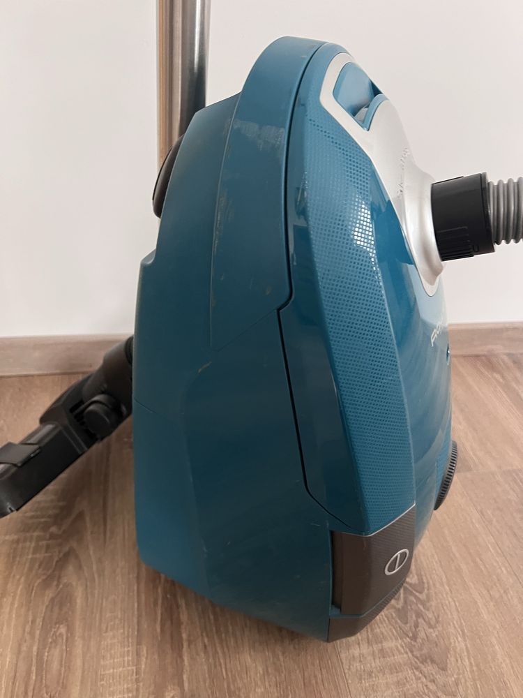 Прахосмукачка Rowenta RO3142EA*** , С торбичка