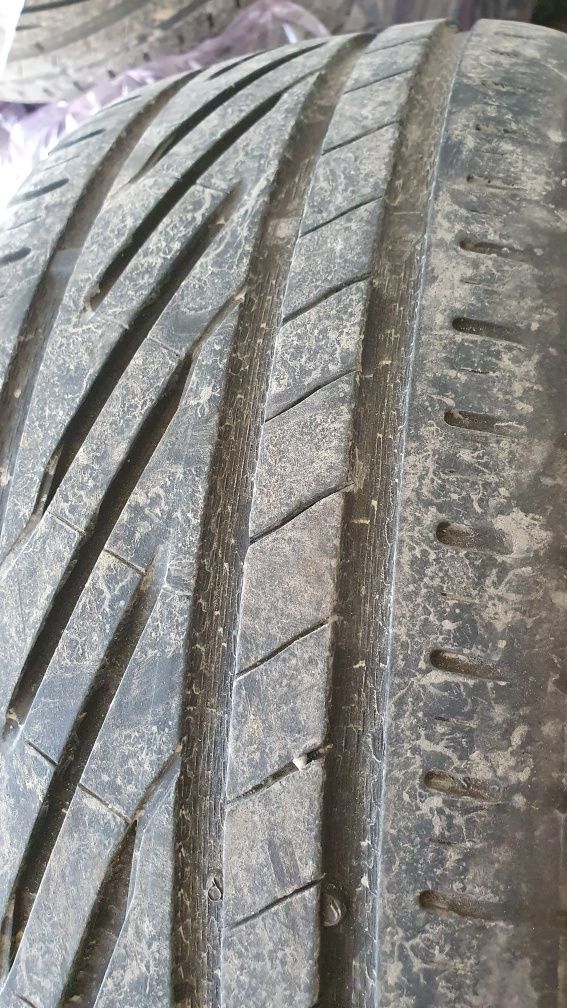 Anvelope vara 195/45 R16