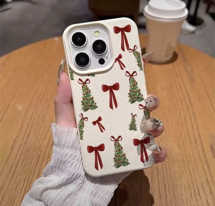 Новогодний чехол на iphone