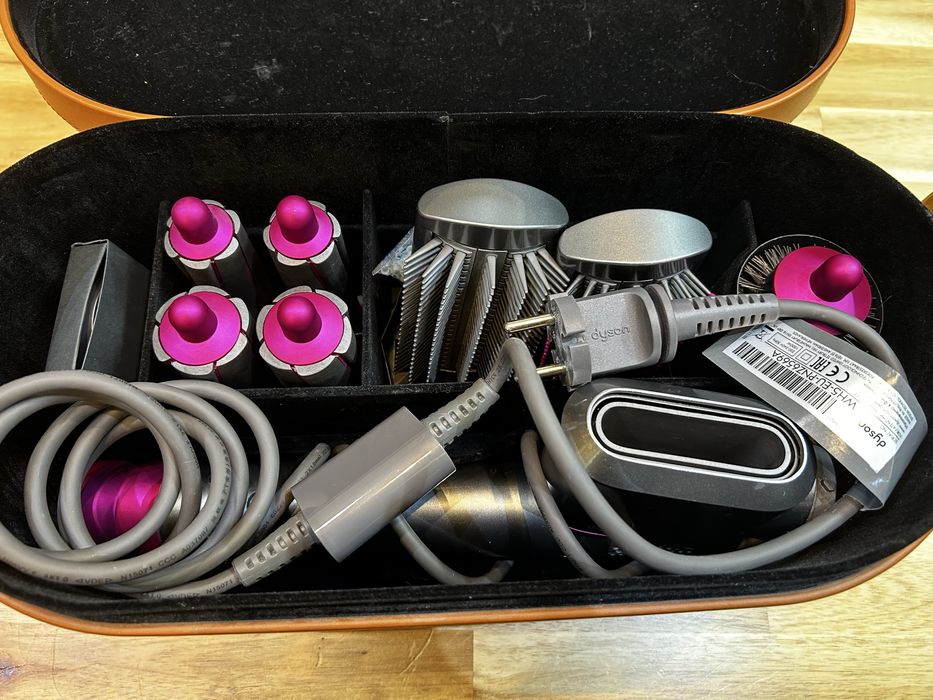 Ondulator multifunctional Dyson