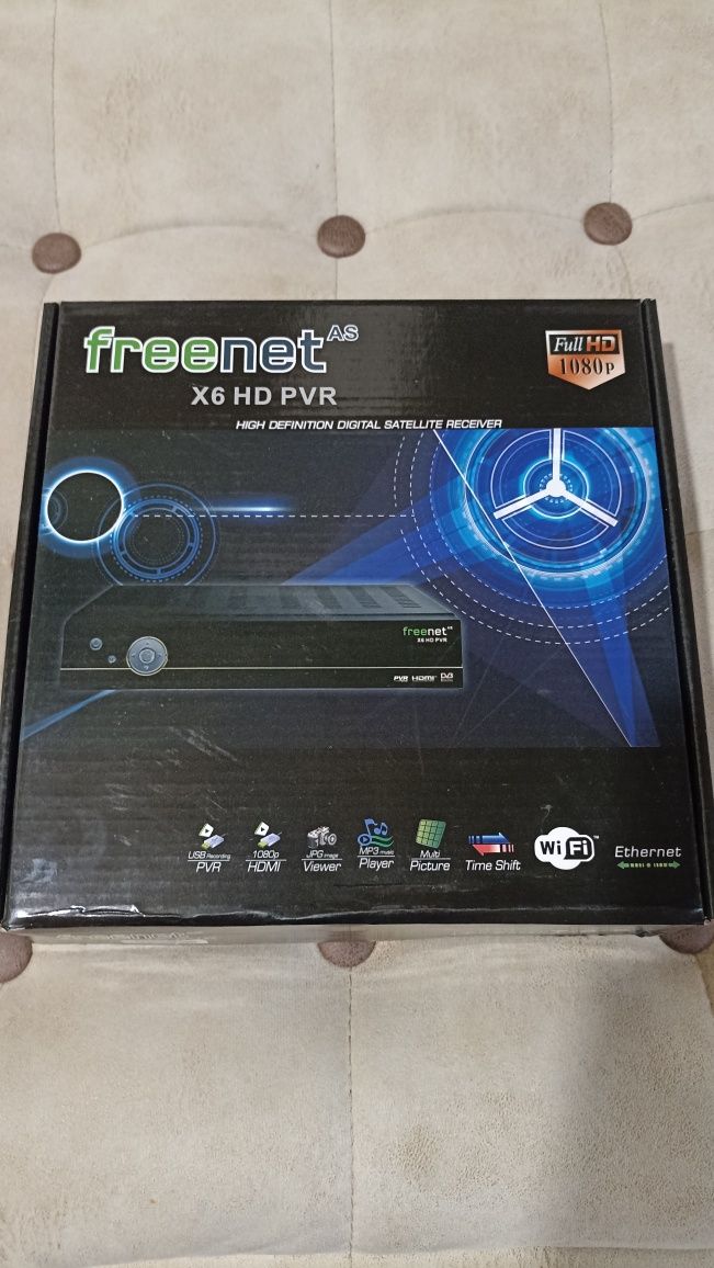 Продается тюнер для параболы!!!Freenet! Х6 HD PVR.