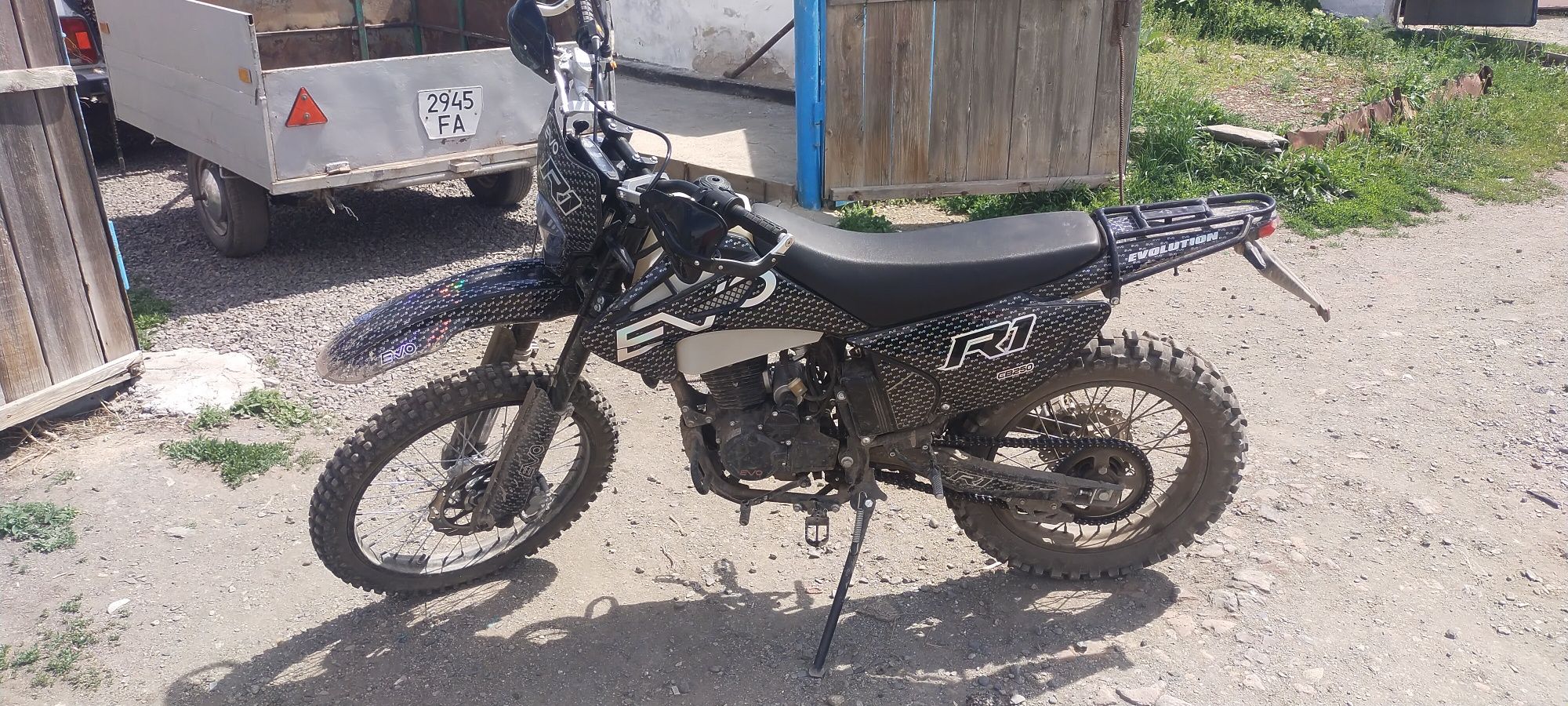 Продам мотоцикл ево