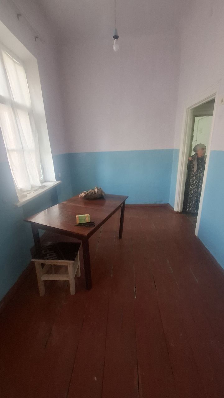 Просторная 1 комнатная 44м² в центре Чирчика!