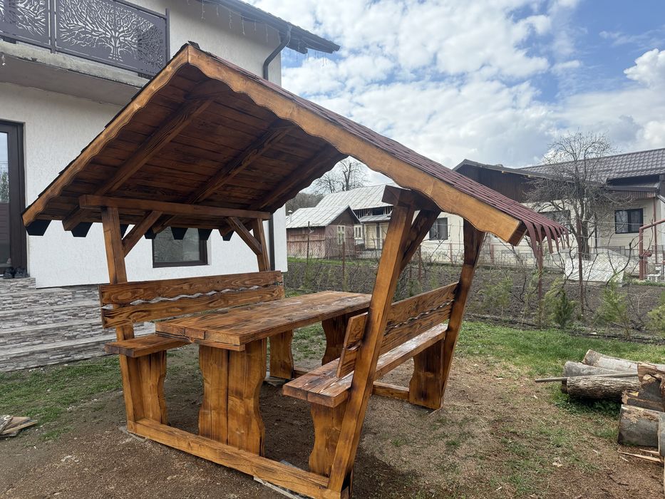 Foisor rustic gradina