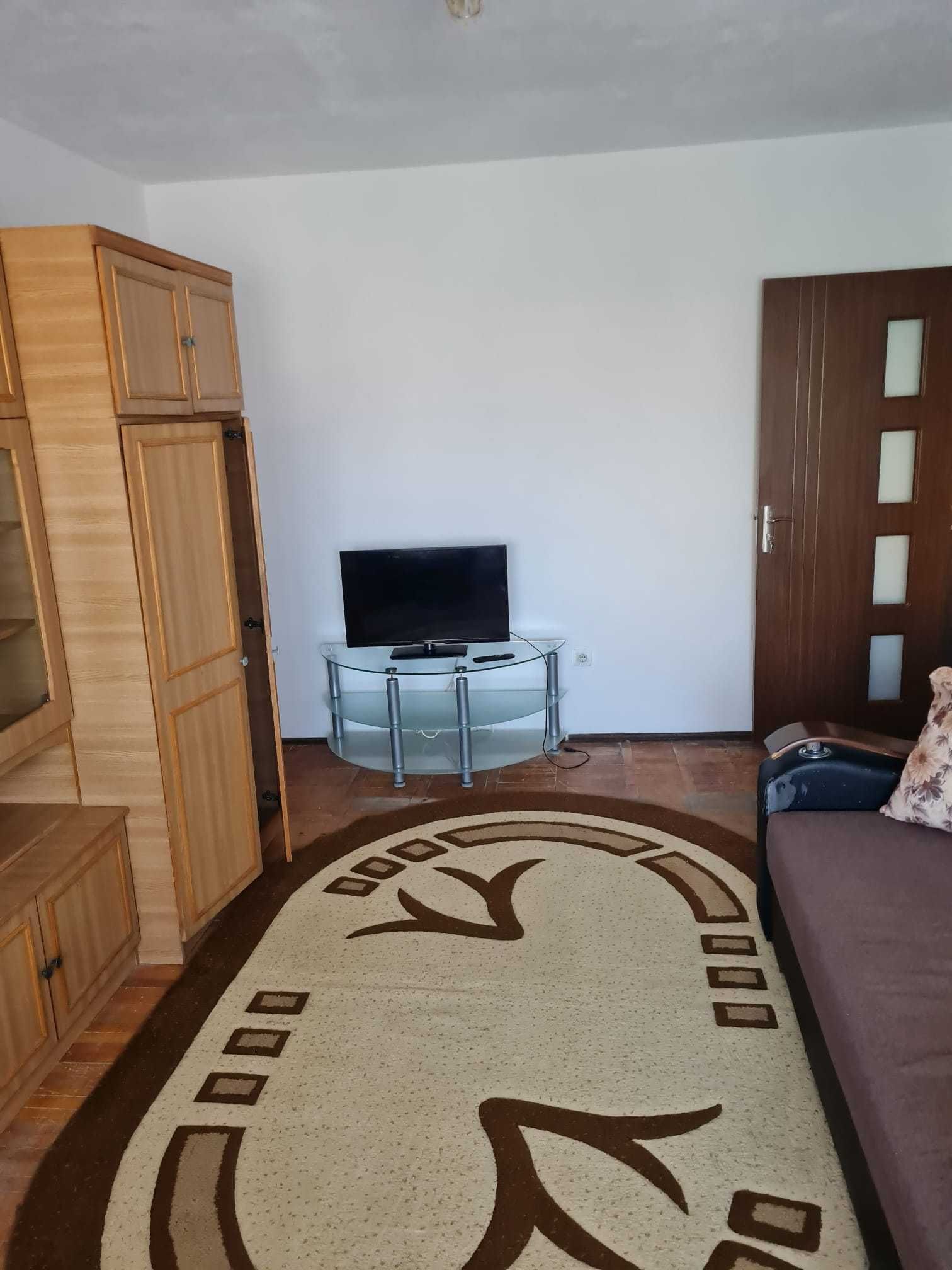 Apartament cu 2 camere de inchiriat in Matghita