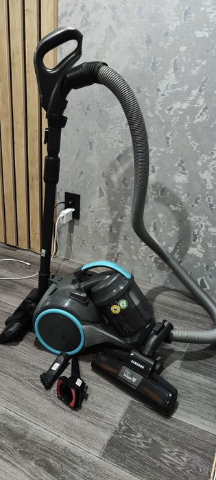 Пылесос Samsung б/у