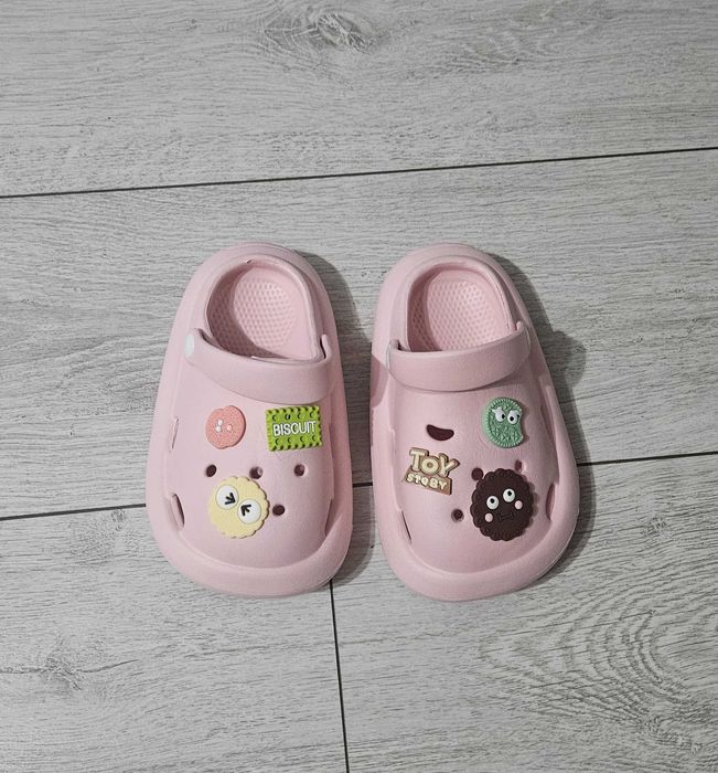 Papuci crocs, marime 24