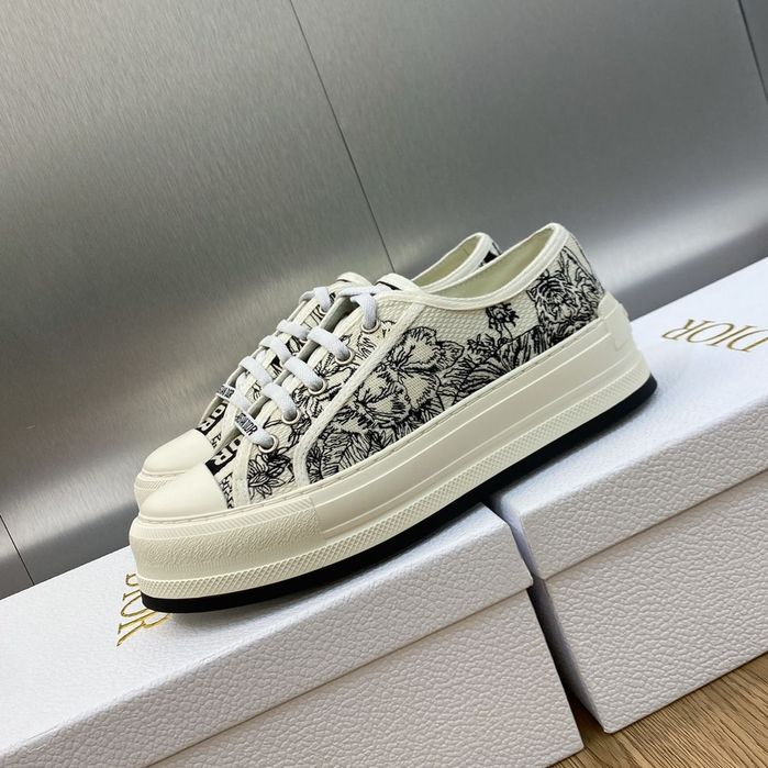 Dior Walk n Dior Low