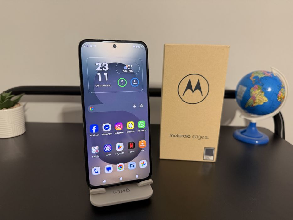 Motorola Edge 30 Neo, 256GB, 8GB RAM, impecabil, la cutie