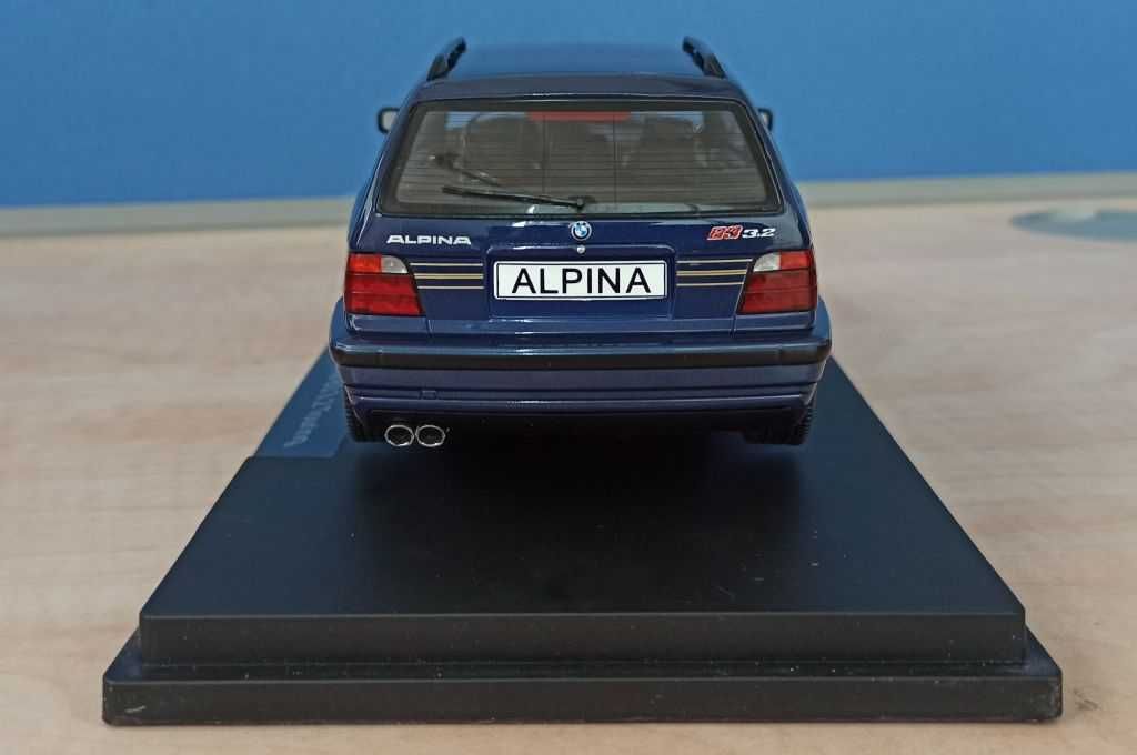 Macheta BMW E36 Alpina B3 3.2 Touring Break 1995 albastru - MCG 1/18