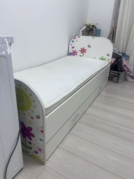 Детская кроватка с ортопедическим матрасом