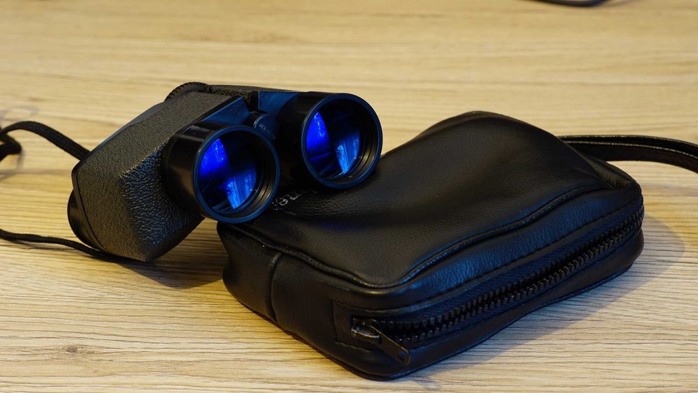 Binoclu Bushnell 7x26 camp 7 grade + toc - stare excelenta