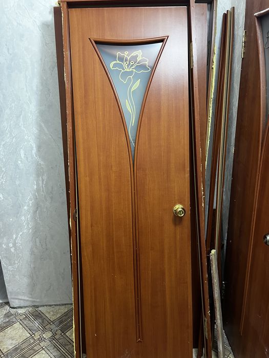 Межкомнатные двери б/у