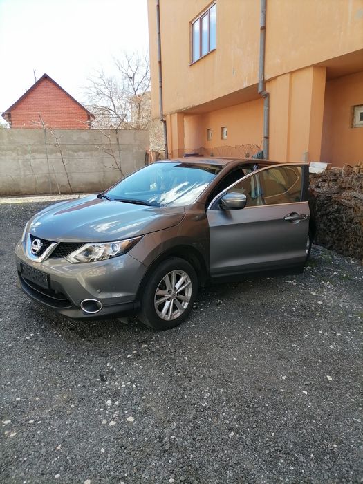 Nissan Qashqai j11 1 2 benzina