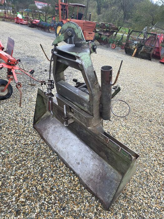 Troliu forestier in tiranti la tractor cu piese originale de 4.5 tone