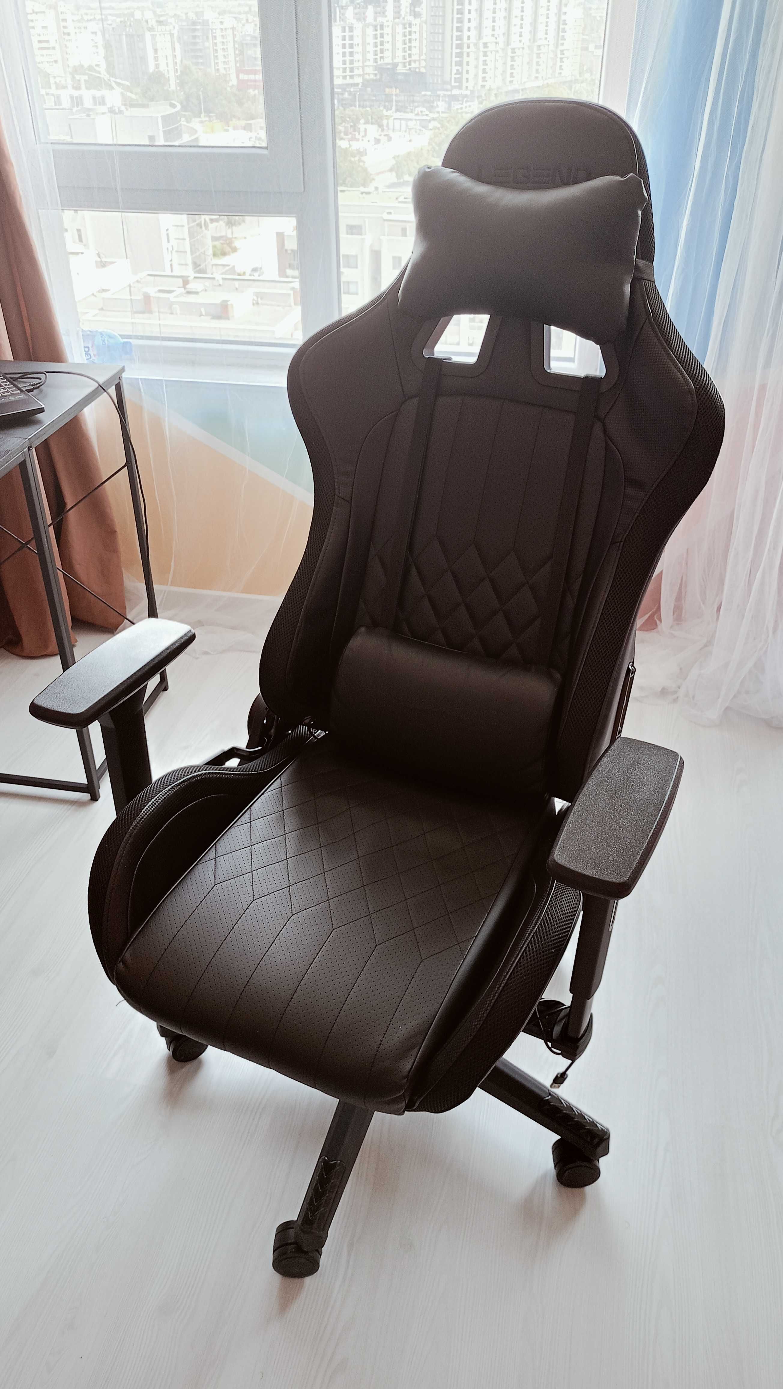 Геймърски стол с RGB подсветка - LEGEND RANUM